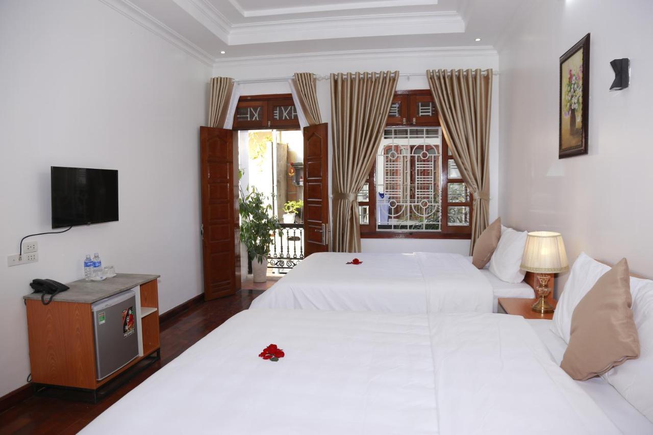 Moon & Sun Hotel Hue Exterior foto