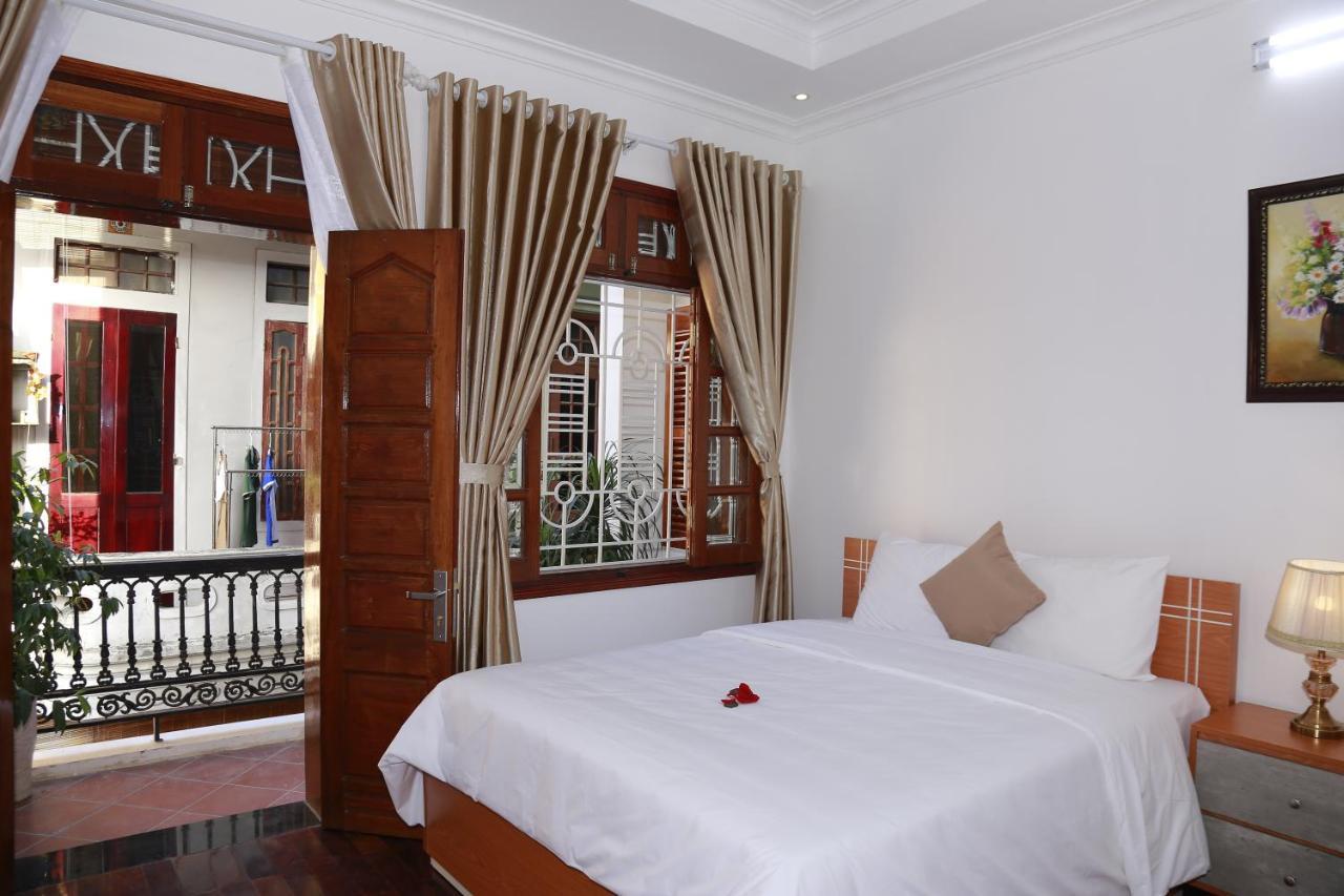 Moon & Sun Hotel Hue Exterior foto